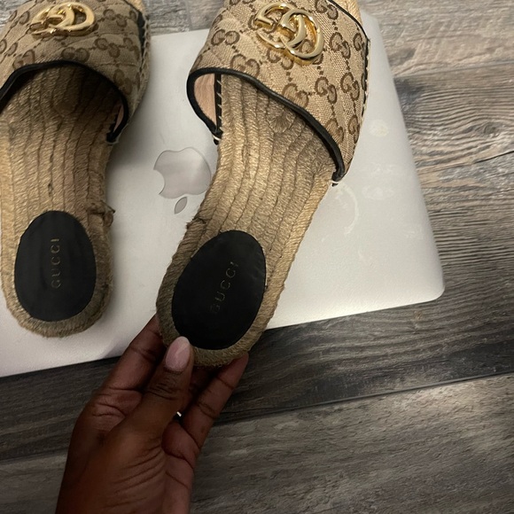 Gucci slides - Picture 4 of 8